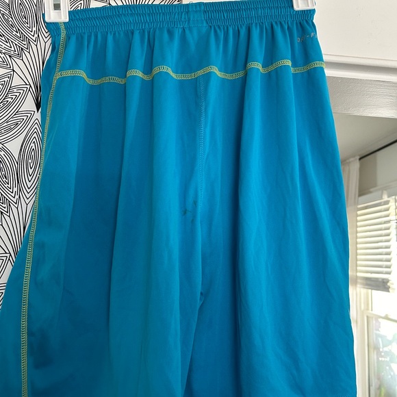 Barcelona Teal/Yellow Medium Nike Shorts #8 - Picture 6 of 7